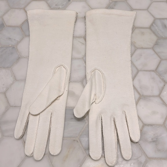 Vintage 50-60’s Faux Pearl Ivory Cotton Gloves British Hong Kong Women’s Size S - Picture 2 of 12